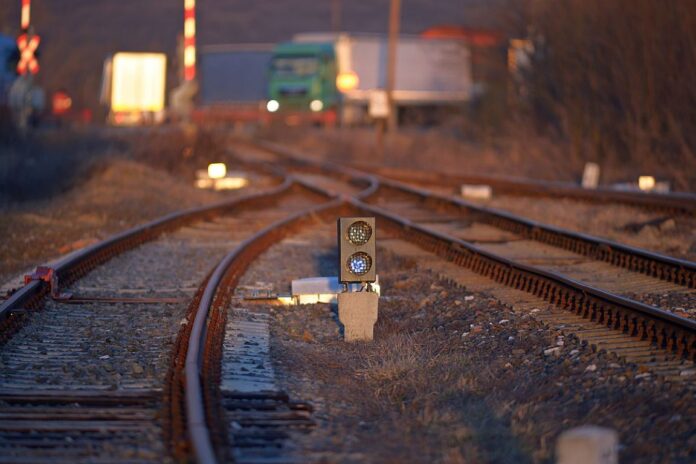 calea-ferata-linii-de-tren-1153x768